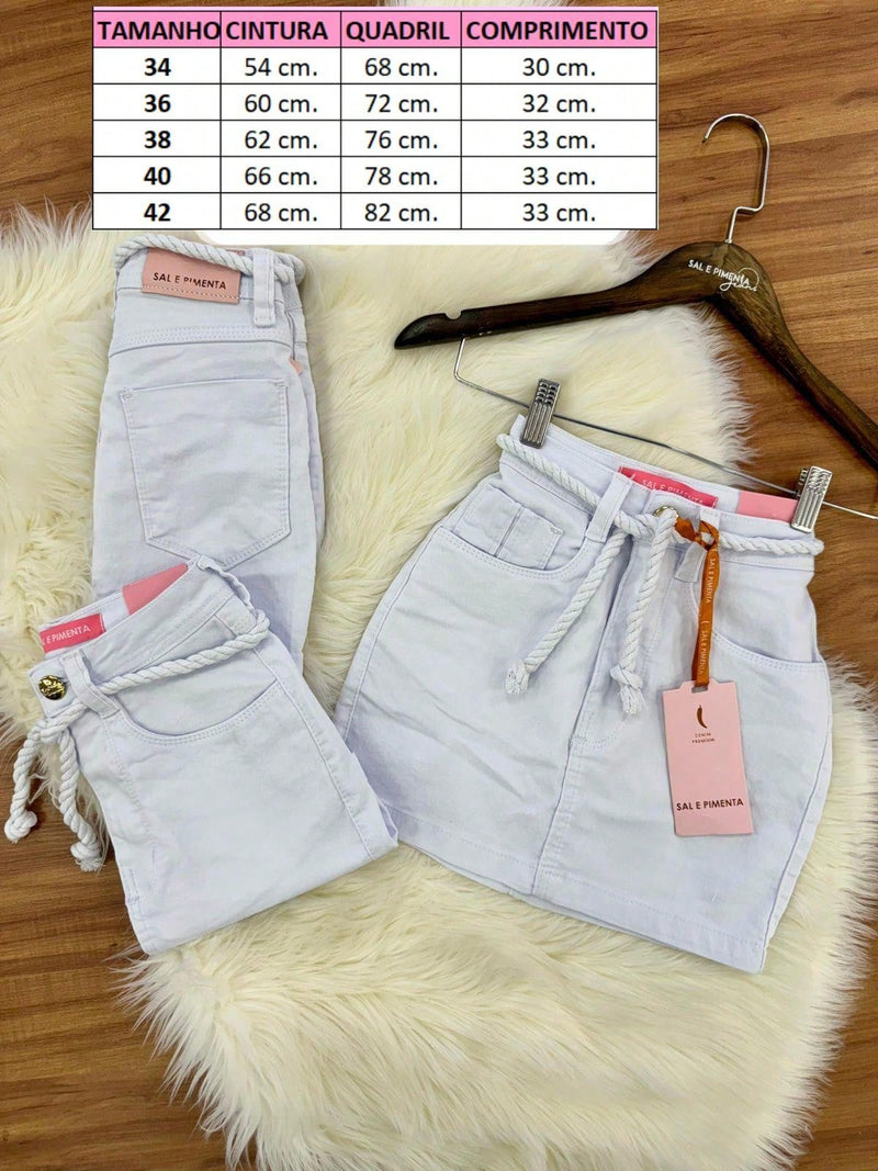 Saia: Jeans com lycra e bordado